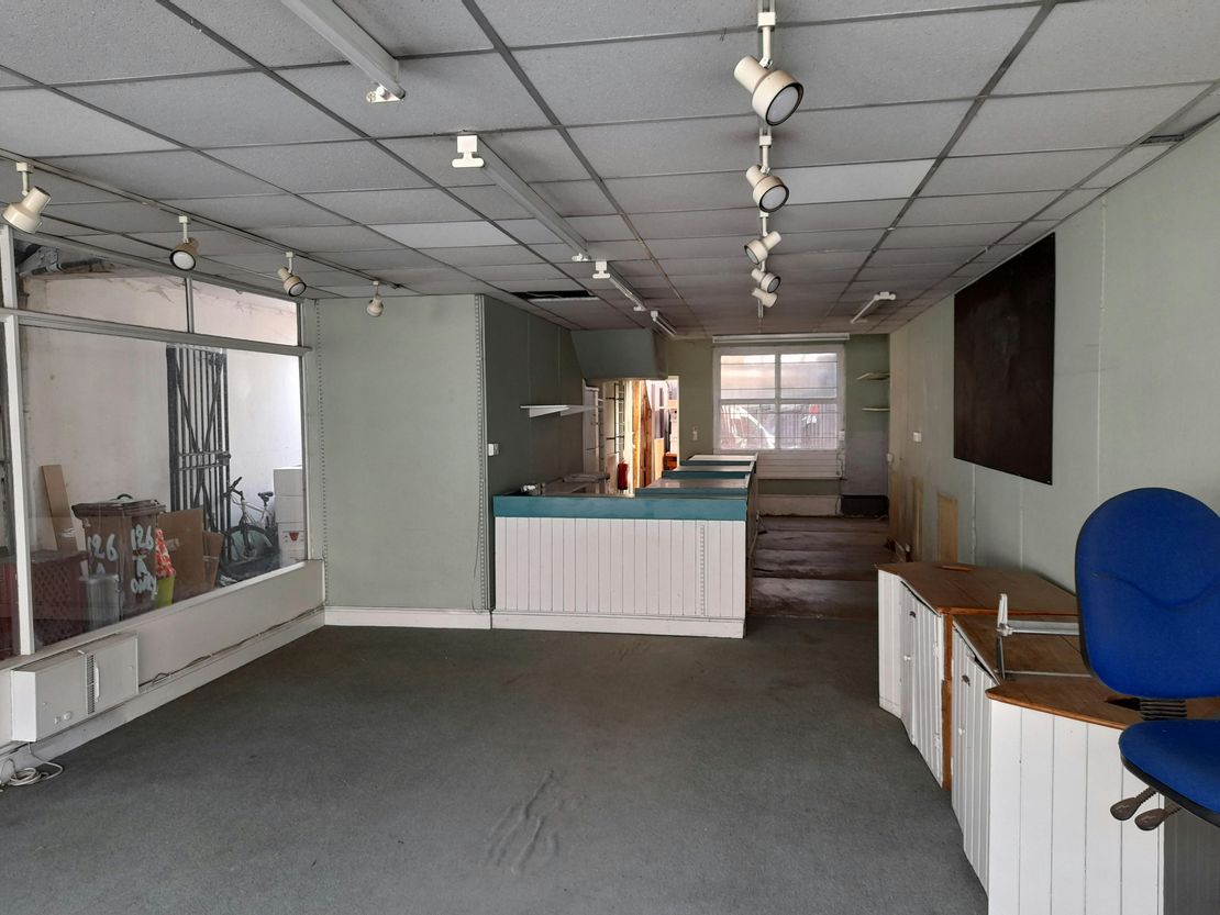 Ground Floor and Rear Land, 126 Central Road, Worcester Park, KT4 8HT