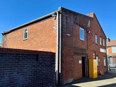 Property Image for 25-33 & 35-37 Hastings Street, Luton, LU1 5BE