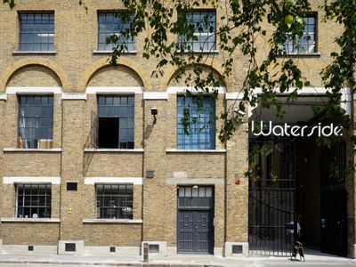 Property Image for Waterside, Unit 26, Waterside, London, N1 7UX