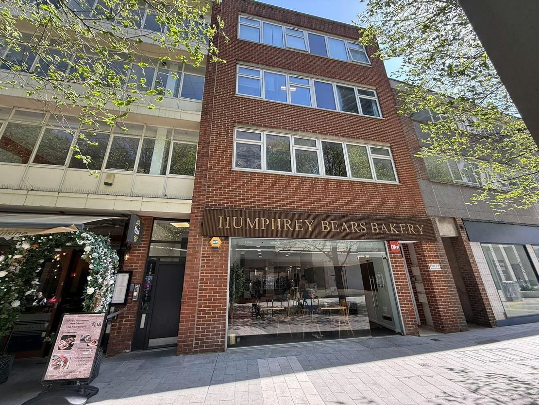 12 Commercial Way, Woking, GU21 6ET