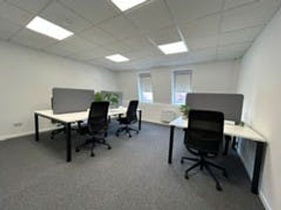 Property Image for Suite 3 & 9, Sandhurst House, Yorktown Road, Sandhurst, GU47 0QA