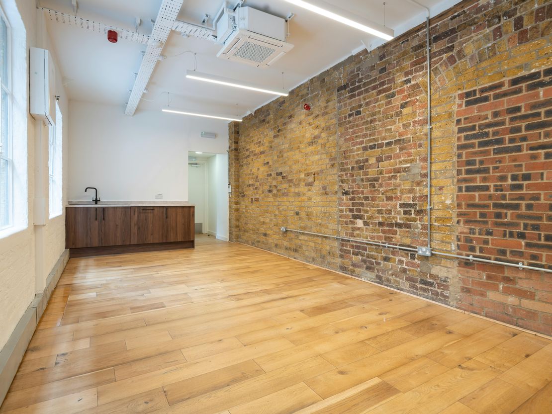 Unit 35, Waterside, Islington, N1 7UX