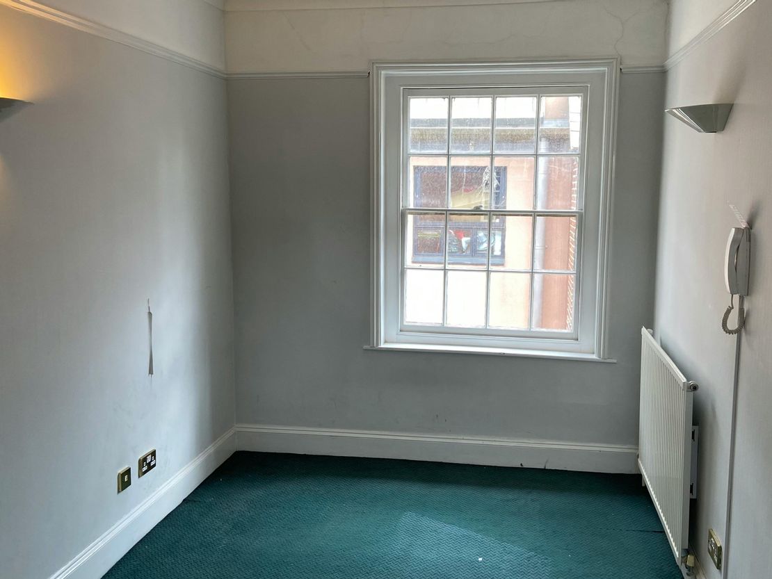 First and second floors, 4-6 Hay Lane, Coventry, CV1 5RF