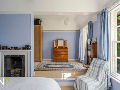 Property Image for Layer-de-la-haye, Colchester