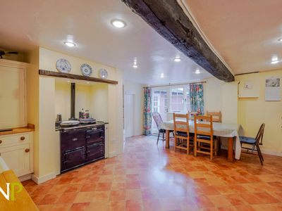 Property Image for Layer-de-la-haye, Colchester