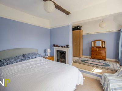 Property Image for Layer-de-la-haye, Colchester