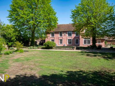 Property Image for Layer-de-la-haye, Colchester