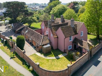 Property Image for Layer-de-la-haye, Colchester