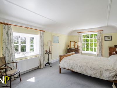 Property Image for Layer-de-la-haye, Colchester