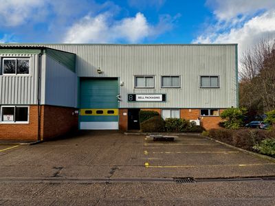 Property Image for Unit 8 Barratt Industrial Park, Airport Way, Luton, LU2 9NH