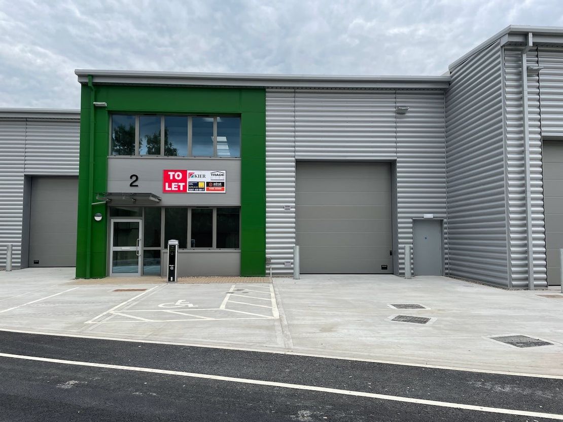 Unit 2 Trade City Luton, Kingsway, Luton, LU1 1TT
