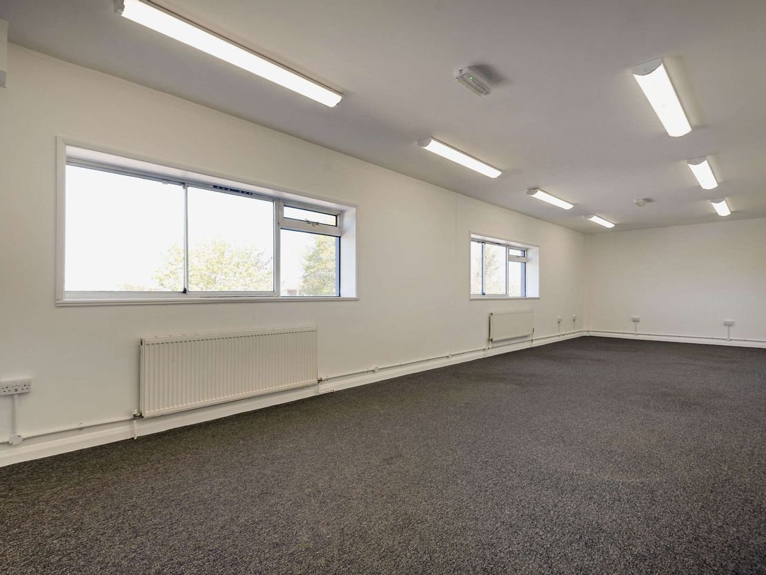 Unit 4 Durban Park Industrial Estate, Durban Park, Bognor Regis, West Sussex, PO22 9RJ