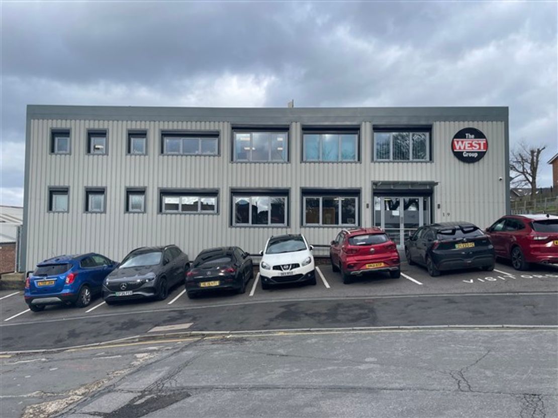 Unit 19, Arnside Road, Waterlooville, Hampshire, PO7 7UP