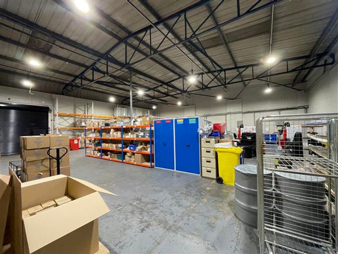 43-44 Aston Road, Waterlooville, Hampshire, PO7 7XJ