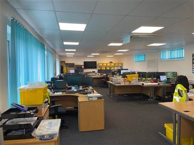 Property Image for 43-44 Aston Road, Waterlooville, Hampshire, PO7 7XJ