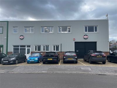 Property Image for 29 Aston Road, Waterlooville, Hampshire, PO7 7XJ