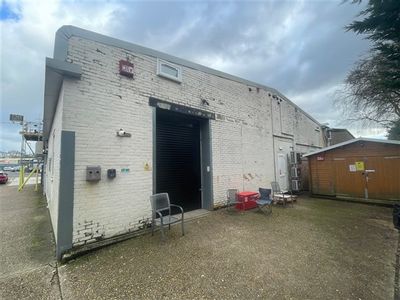 Property Image for 29 Aston Road, Waterlooville, Hampshire, PO7 7XJ