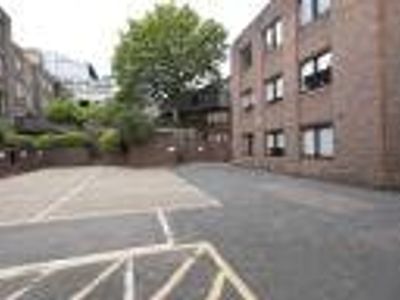 Property Image for Spencer House, Spencer House, 23 Sheen Road, Richmond, TW9 1BN