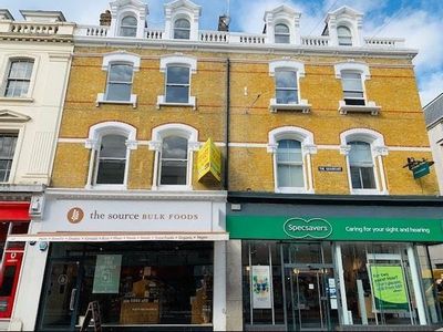 Property Image for 16 The Quadrant, Richmond Upon Thames, TW9 1BP