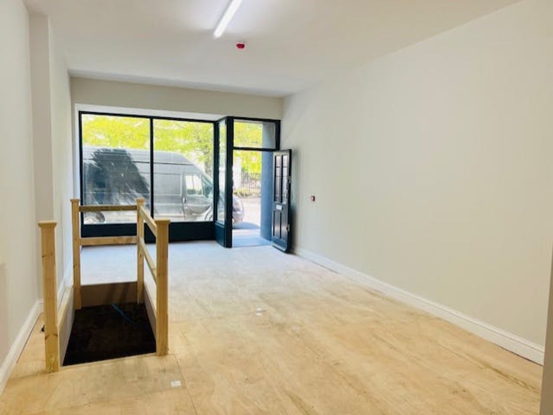 398 Richmond Road, East Twickenham, TW1 2DY