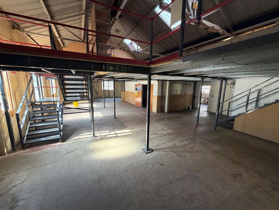 4 Trafford Rd, Reading RG1 8JS