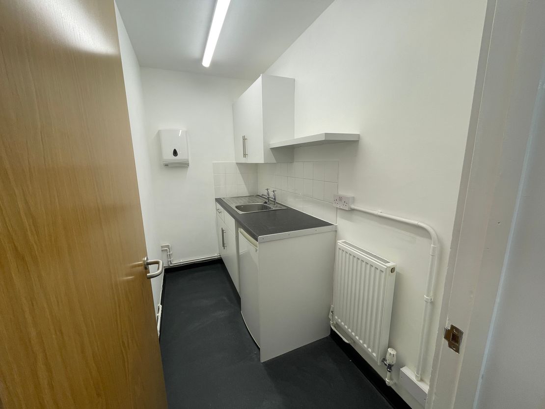 Whiteknights Rd, Reading RG6 6BQ