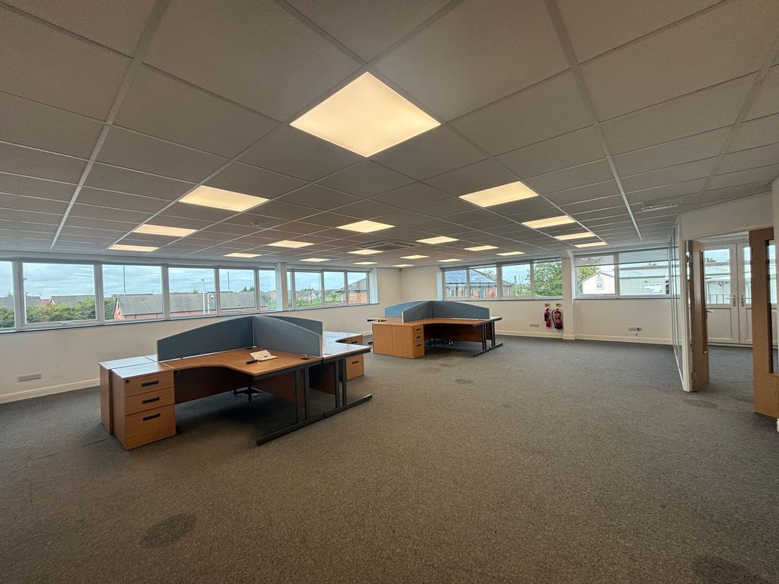 First Floor Office Dutton Business Park, Holmes Chapel Road, Middlewich, Cheshire, CW10 0JB