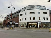 Property Image for 5a Thames Street, Staines, TW18 4SD