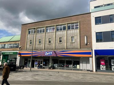 Property Image for 192-196 Marlowes, Hemel Hempstead, HP1 1BH
