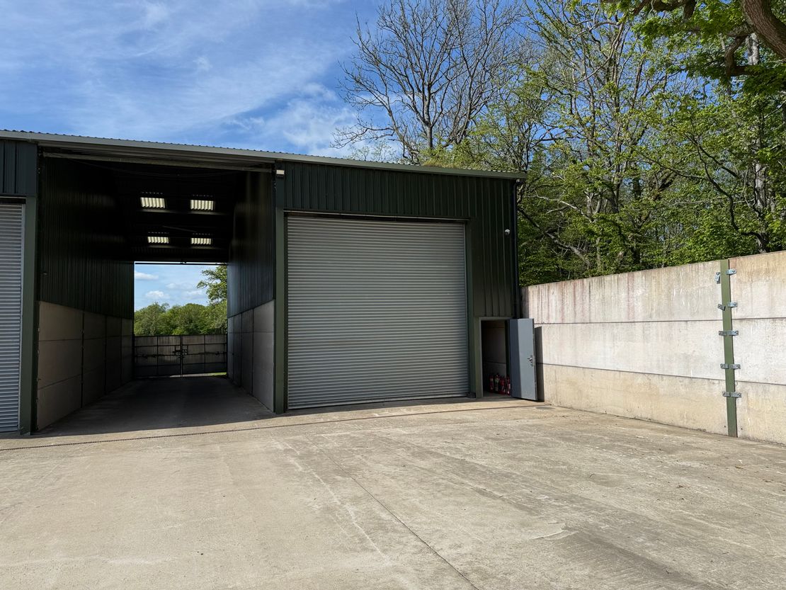 Barn 1, Rusper Road, Capel, Dorking, Surrey, RH5 5HG