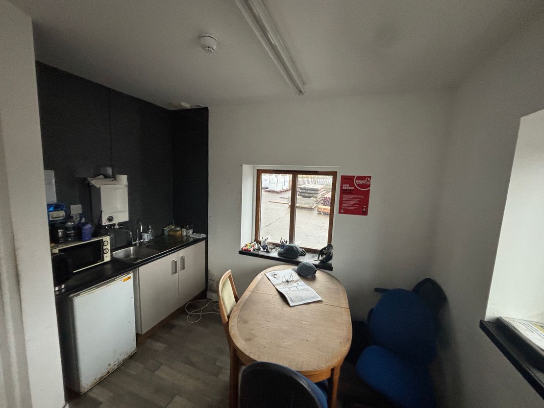 Unit 5, Holmpark Industrial Estate, Minnigaff, Newton Stewart, DG8 6AW