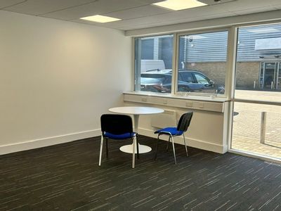 Property Image for Unit 7 Bilton Court, Luton, LU1 1LX