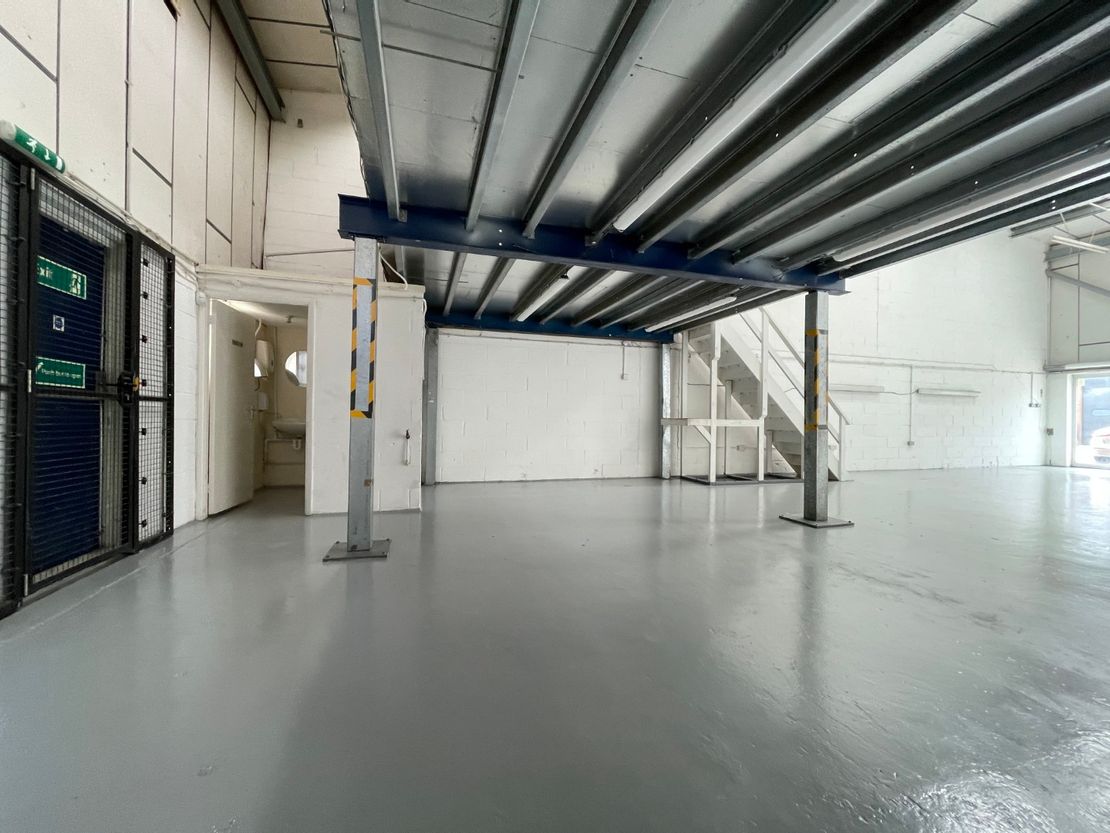 Unit 8, Stafford Close, Leacon Road, Ashford, Kent, TN23 4TT
