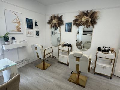 Property Image for 6 Station Parade, Beaconsfield, Buckinghamshire, HP9 2PB