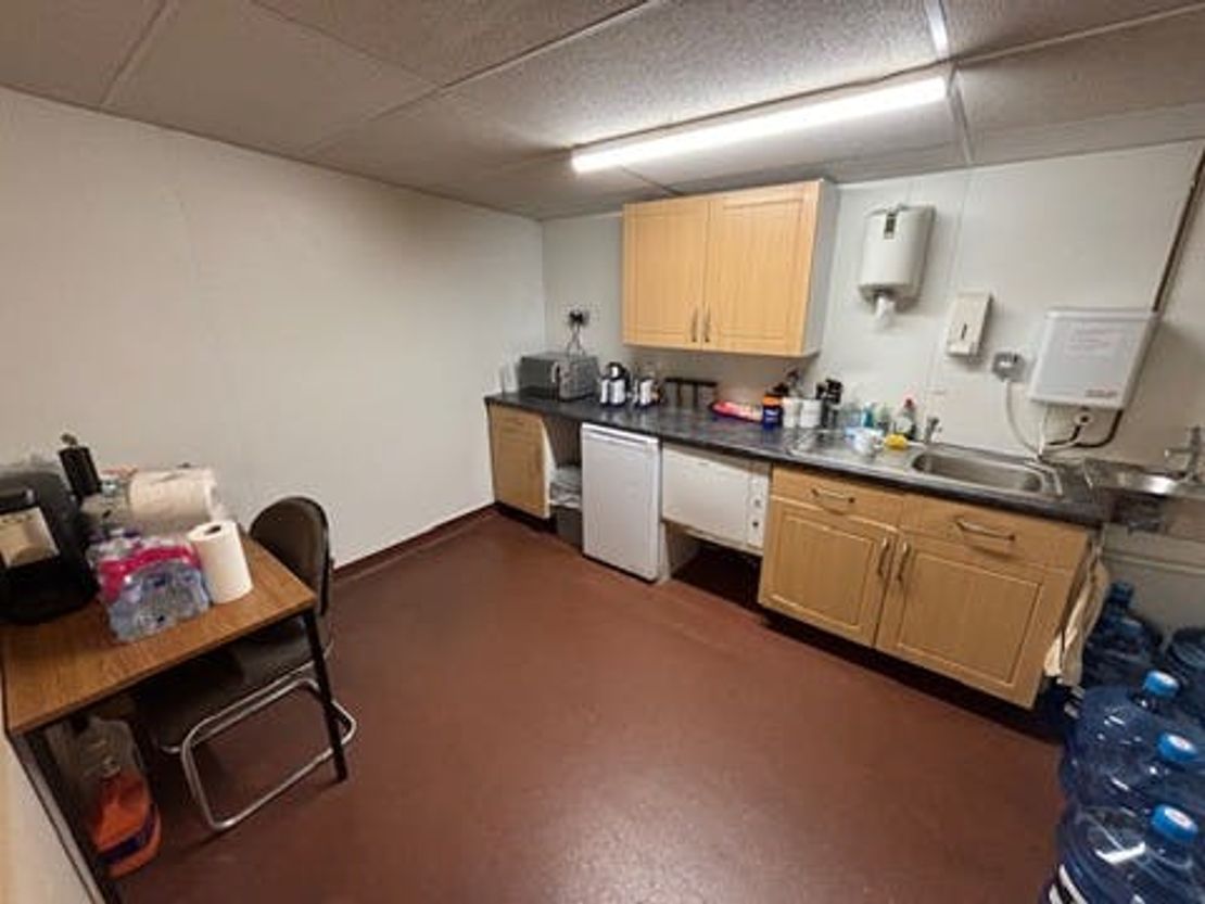 Unit 2 Speedwell Close, Chandler's Ford, SO53 4BT