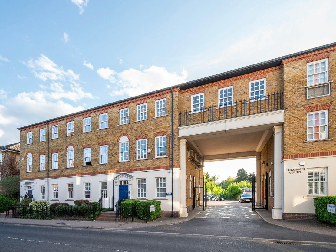4 Theobald Court, Theobald Street, Borehamwood, WD6 4RN
