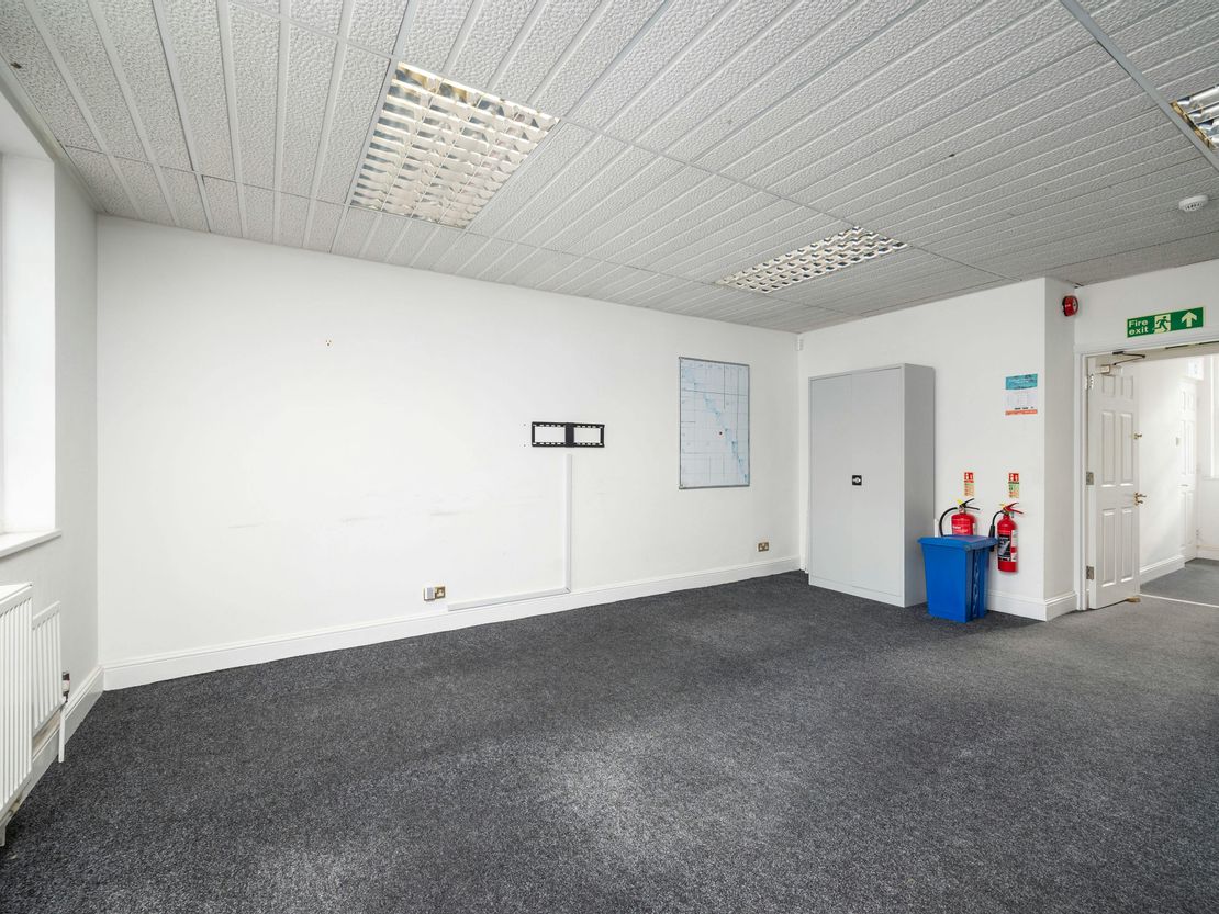 4 Theobald Court, Theobald Street, Borehamwood, WD6 4RN
