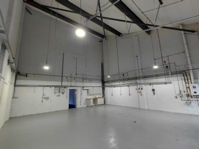Property Image for Unit 5 Tillingbourne Court, Station Road, Dorking, Surrey, RH4 1HJ