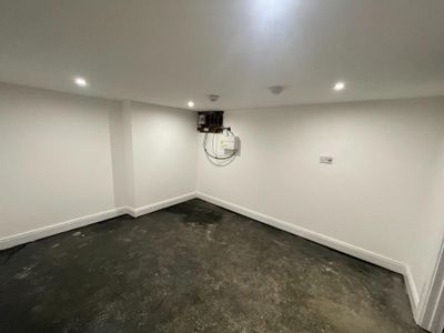 Property Image for Manor Road, Rugby, Warwickshire, CV21 2TQ