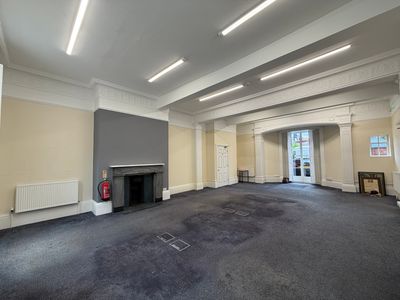 Property Image for 35 George Street, Wakefield, West Yorkshire, WF1 1LR