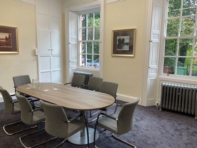Property Image for 35 George Street, Wakefield, West Yorkshire, WF1 1LR