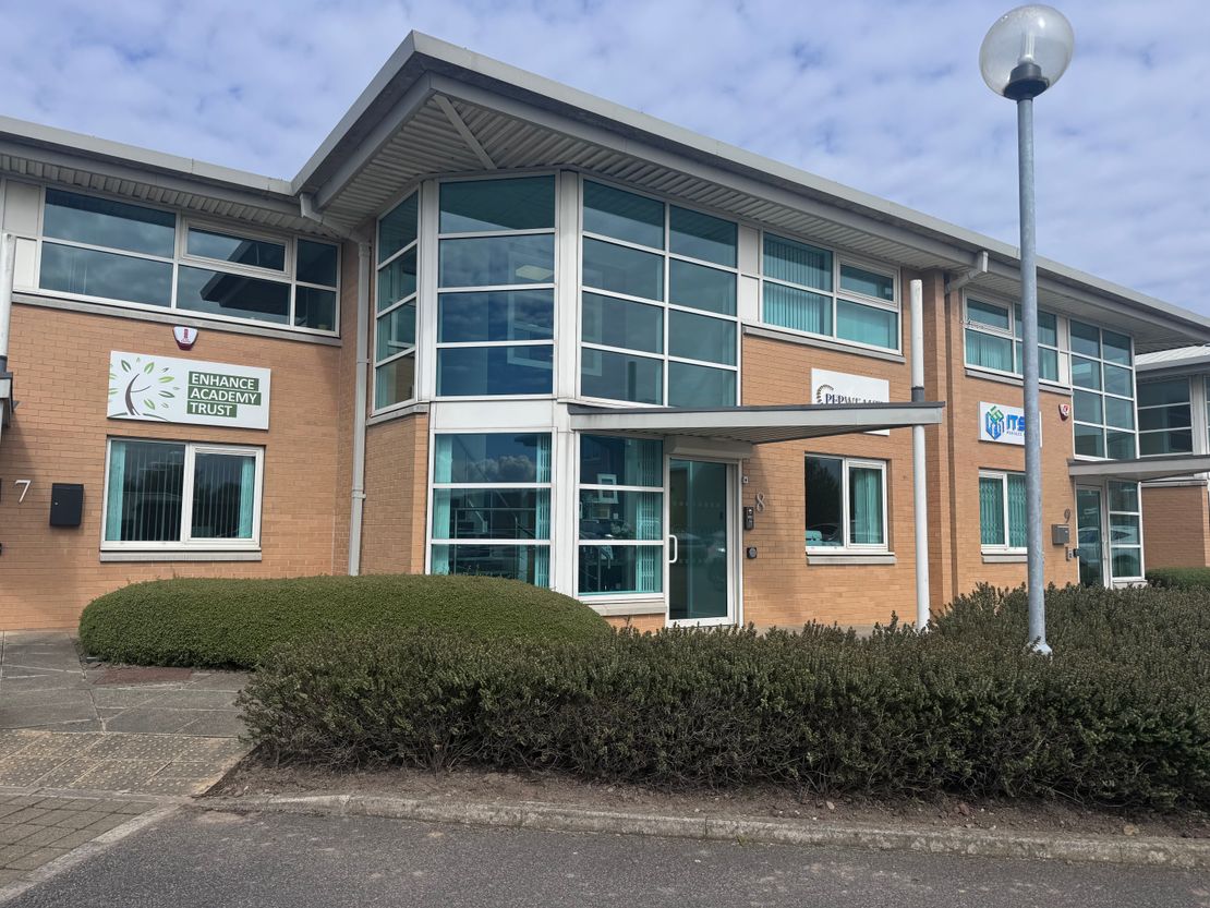 Unit 8 The Office Campus, Paragon Business Park, Red Hall Court, Wakefield, West Yorkshire, WF1 2UY