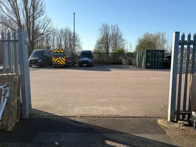 Property Image for 22, Hailey Road Business Park, Hailey Road, Erith, Kent, DA18 4AP