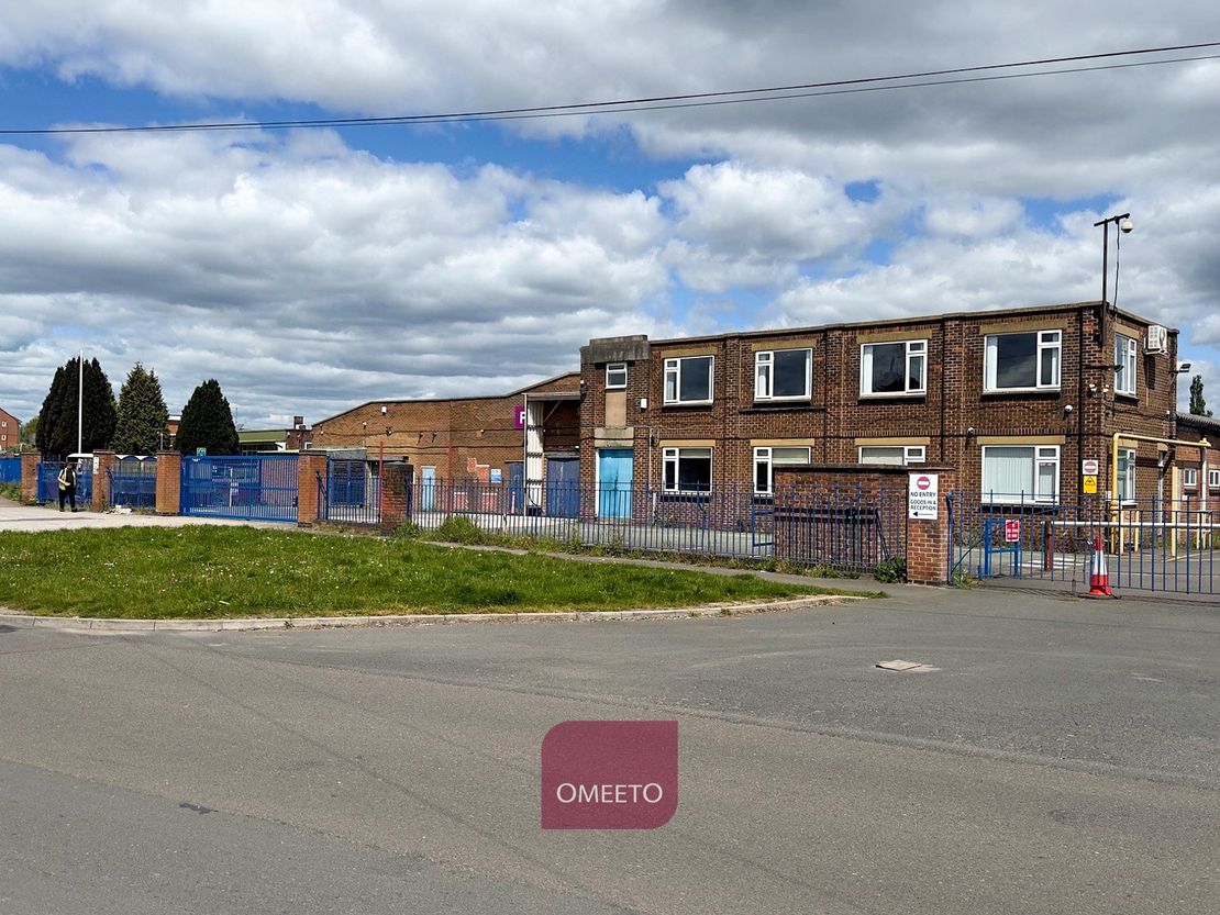 1 -3 Hallam Fields Business Park, Hallam Fields Road, Ilkeston, Derbyshire, DE7 4AZ