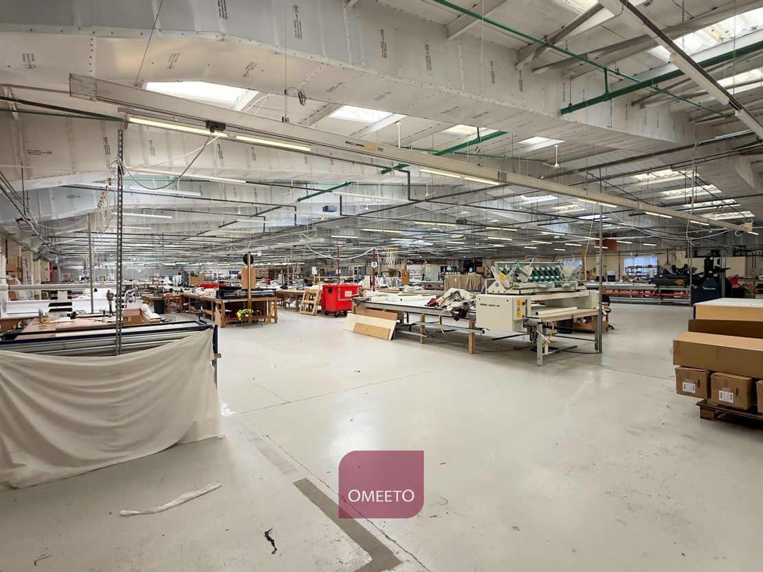 11 & 12 Hallam Fields Business Park, Hallam Fields Road, Ilkeston, Derbyshire, DE7 4AZ
