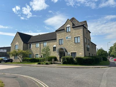 Property Image for Park House, Station Lane, Witney, OX28 4EJ