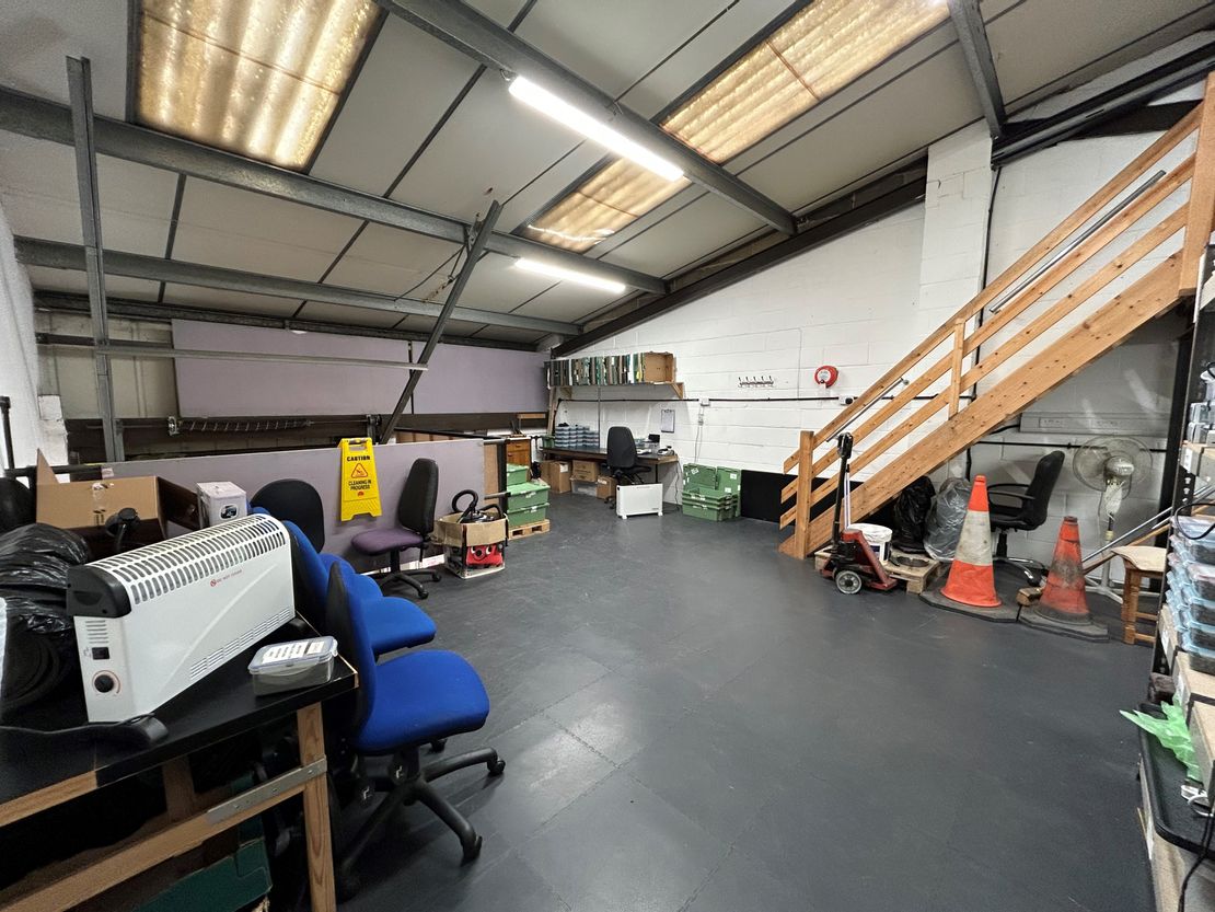 5A Oak Industrial Park, Chelmsford Road, Dunmow, Essex, CM6 1XN