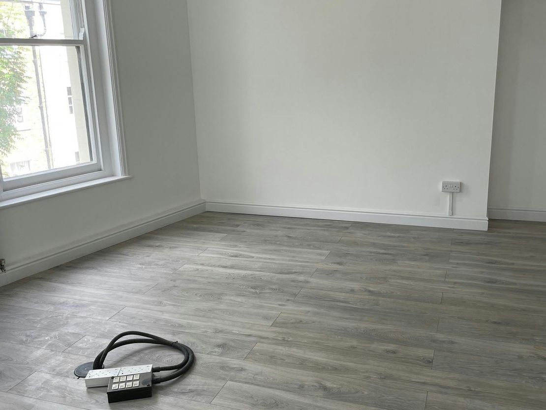 52 Fitzroy Street, London, W1T 5BT