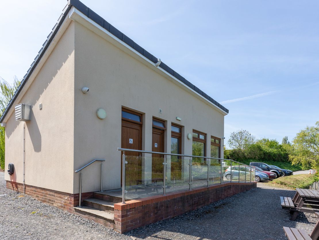 The Sedges, River Lane, Dunwear, Bridgwater, Somerset, TA7 0AA