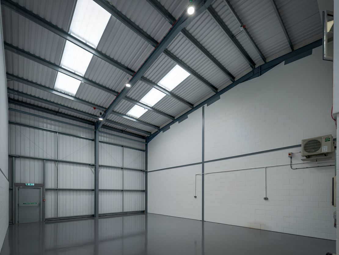 Unit 19 Thurrock, Thurrock Trade Park, Oliver Road, West Thurrock, RM20 3ED